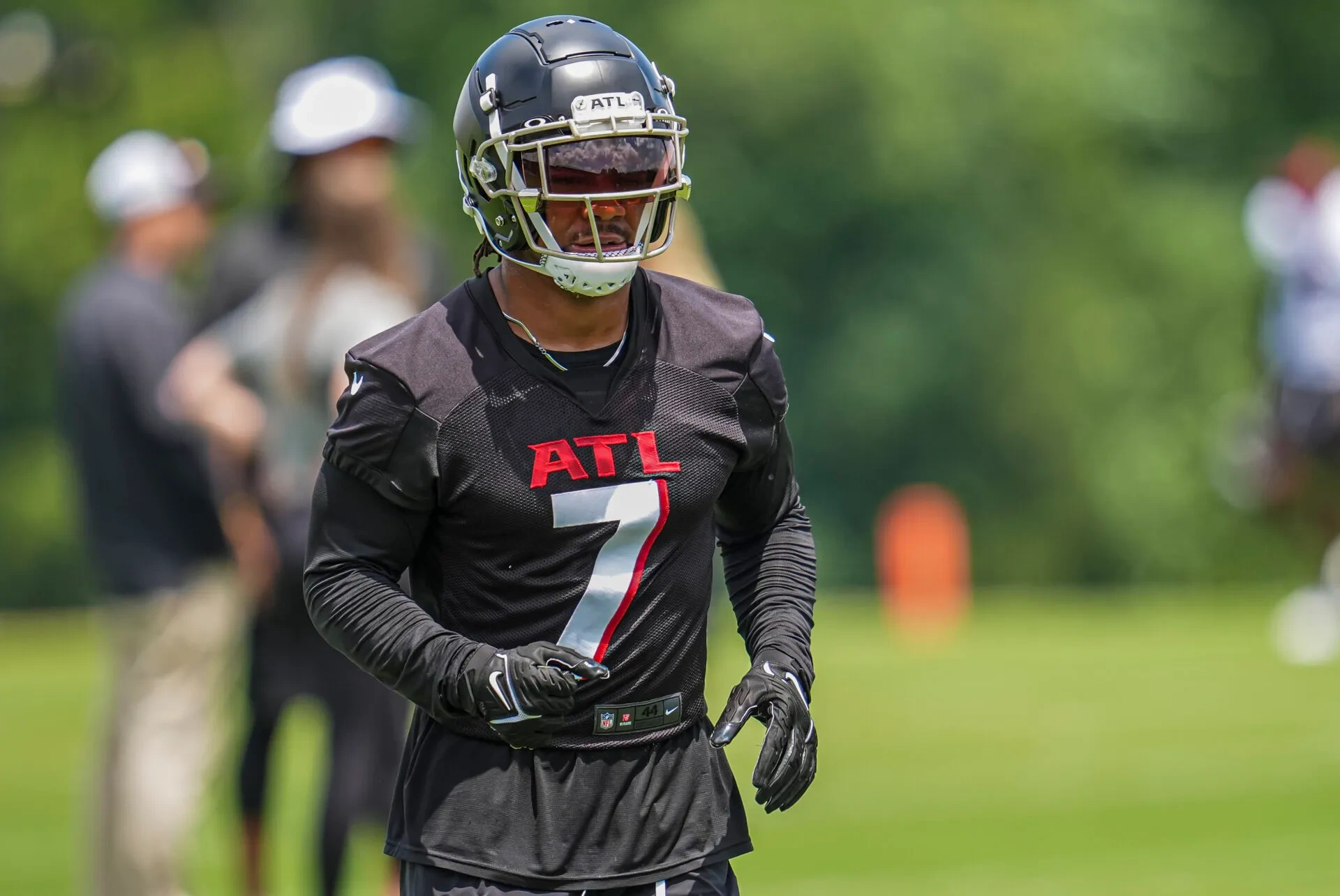 Bijan Robinson Fantasy Names